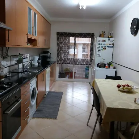 3 Bedroom With Pool Apartment Alvor