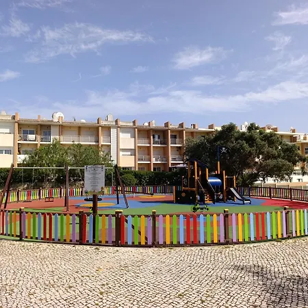 3 Bedroom With Pool * Alvor